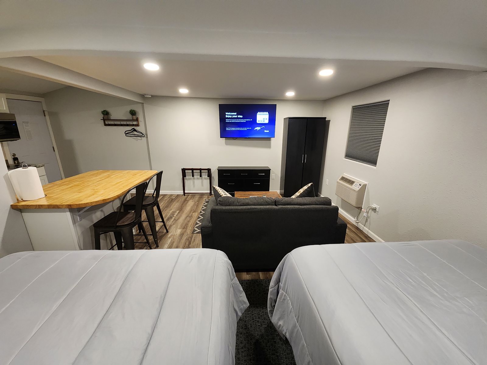 Kitchenette and island in the Deluxe Double Kitchenette